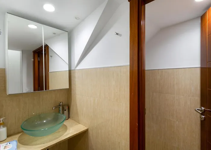 Eva Garcia Naranjo * לאס פאלמס דה גראן קנאריה